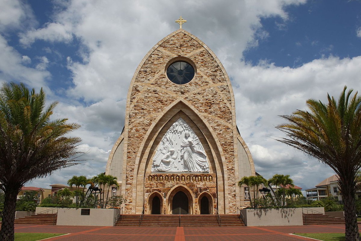 Ave Maria Oratory facade 1