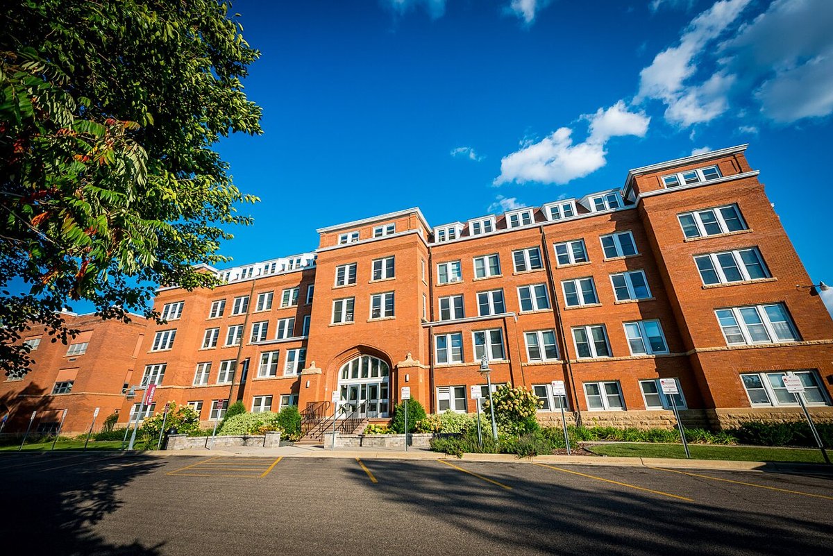 20230920 Old Main McMahon Hill Bethany Lutheran College BLC Mankato Minnesota