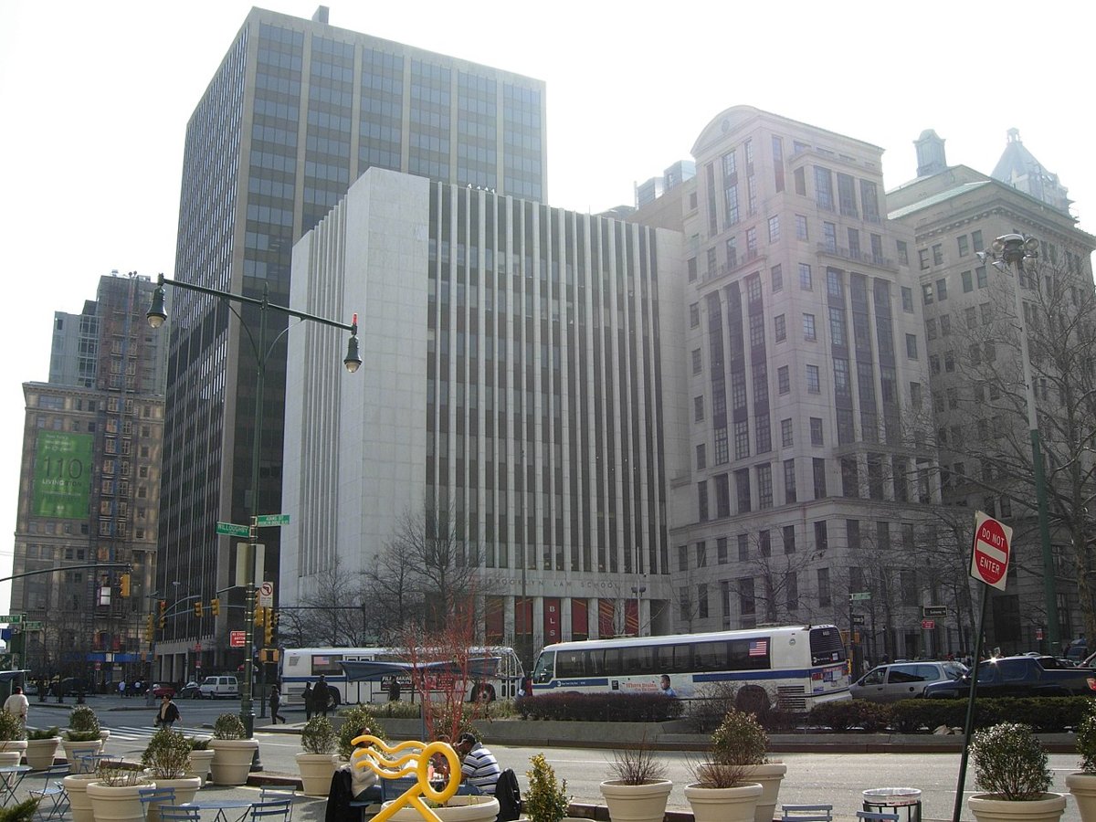 Brooklyn Law School campus