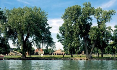 09-arch-commencement