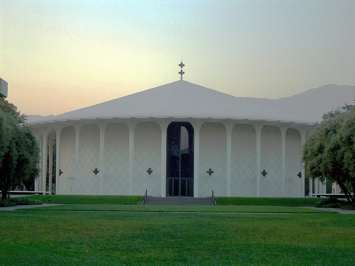 Robert A. Millikan Memorial Library at Caltech