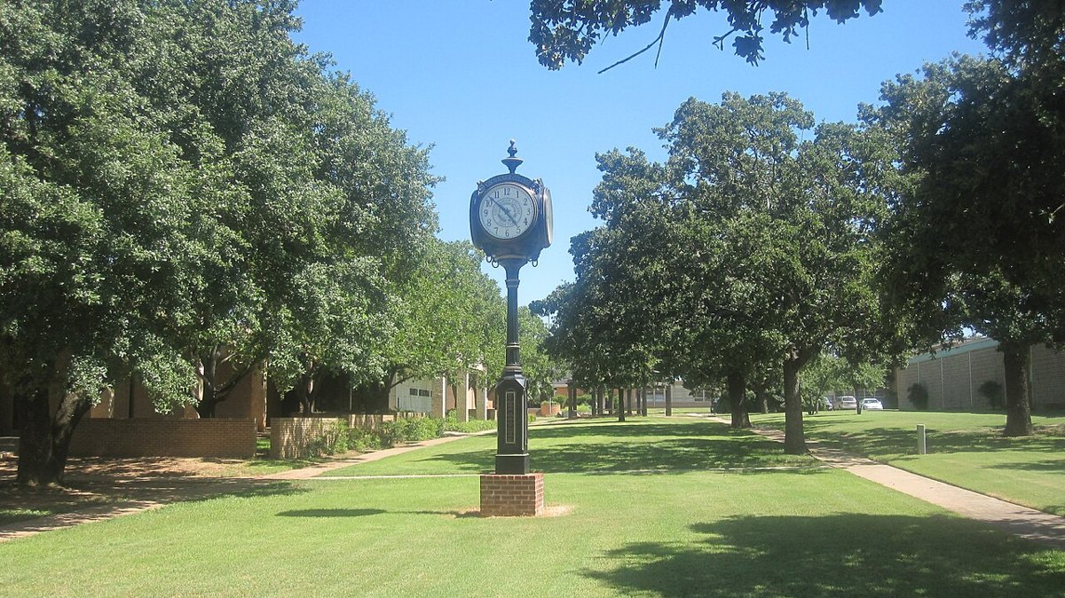 Cisco College campus