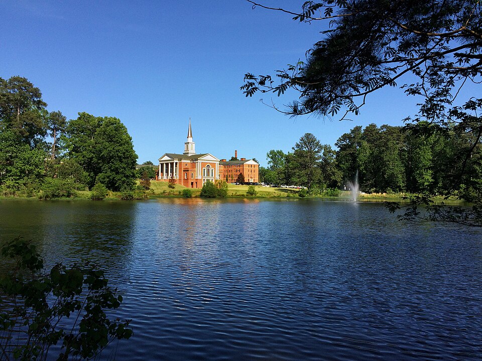 College of Lake County campus