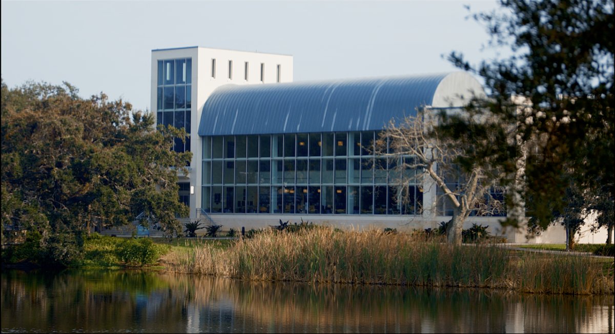 Eckerd College Armacost Library