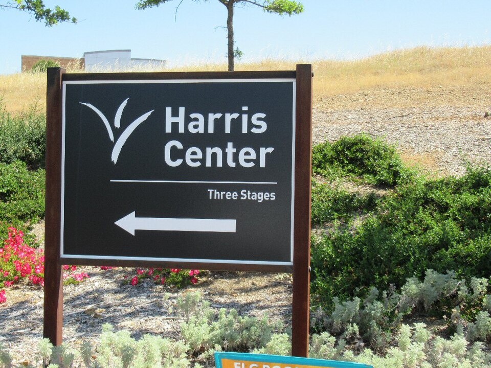 Folsom Lake College campus