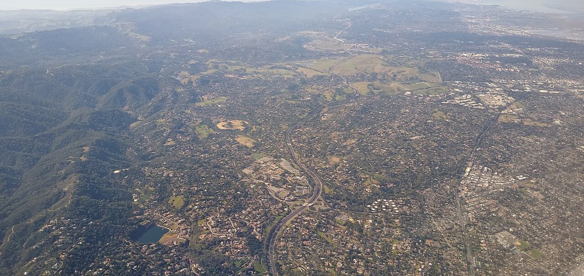 Foothill College entrance