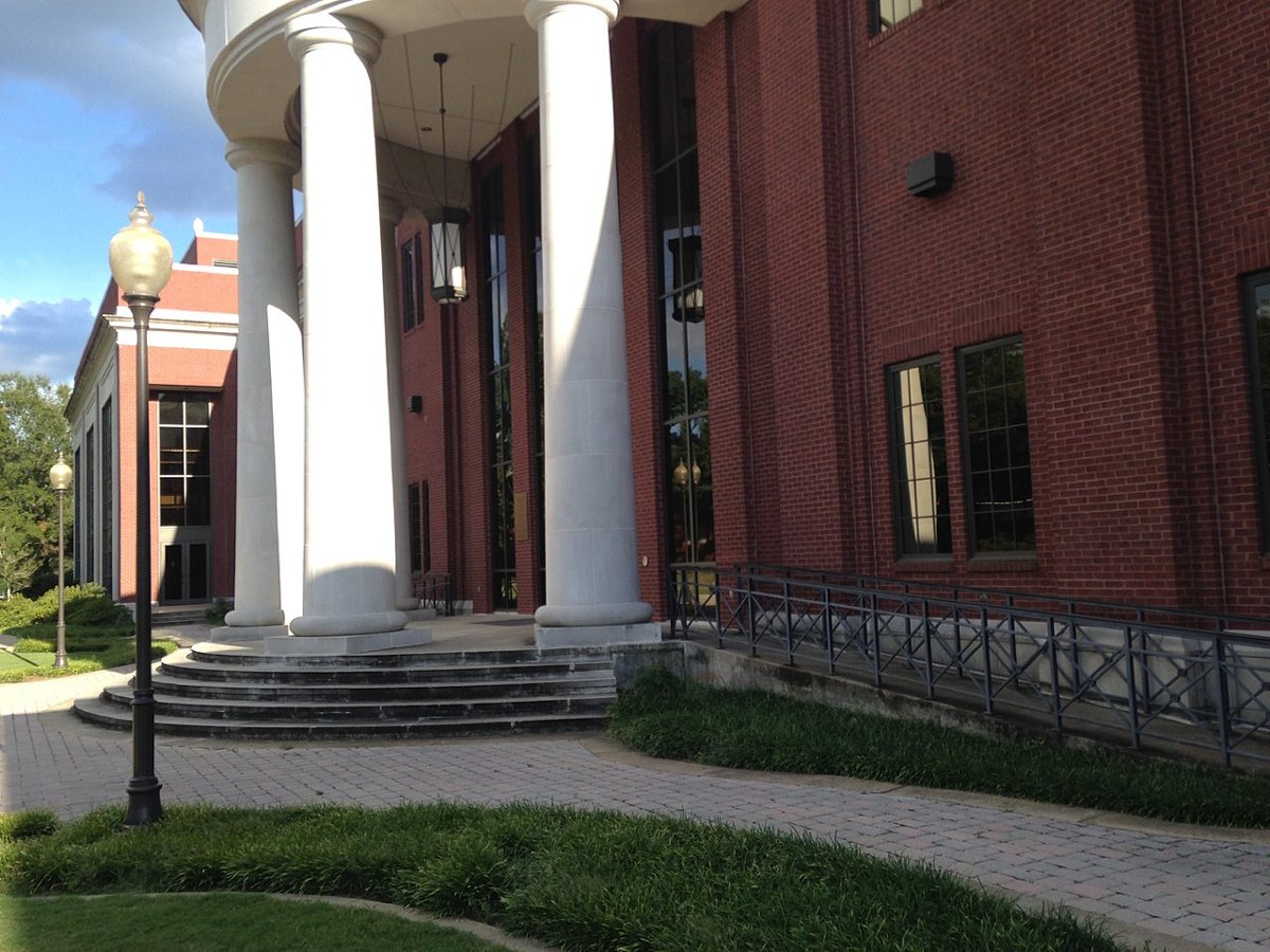 Hinds Community College campus