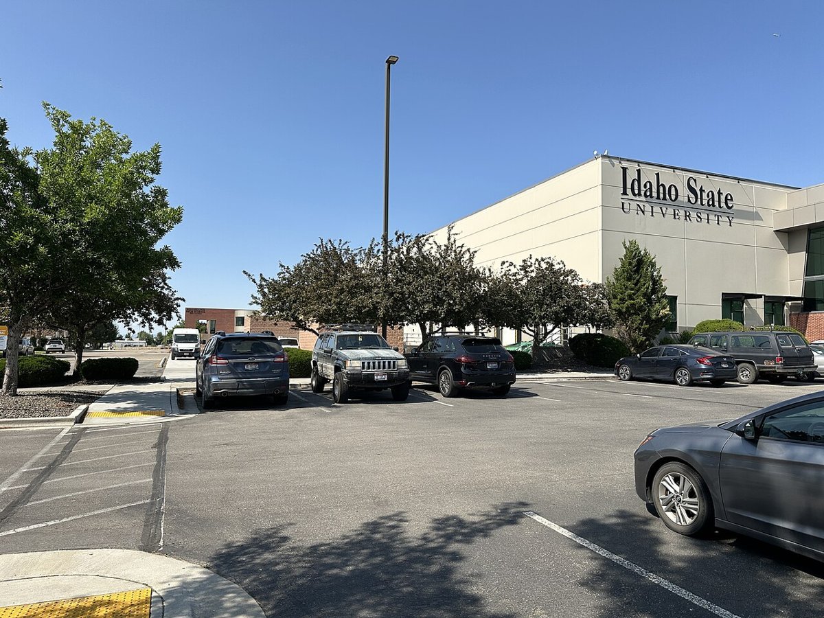 Idaho State University's Administration Building