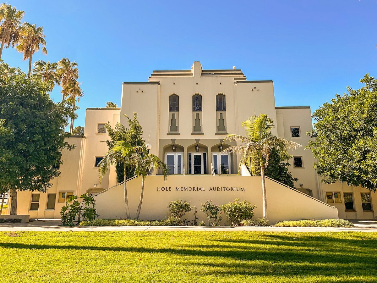 La Sierra University Price Science Complex