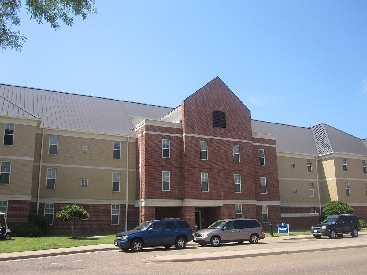 John and Florence Thomas Hall at LeTourneau in Longview IMG