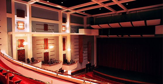 Mercyhurst University entry gate in September
