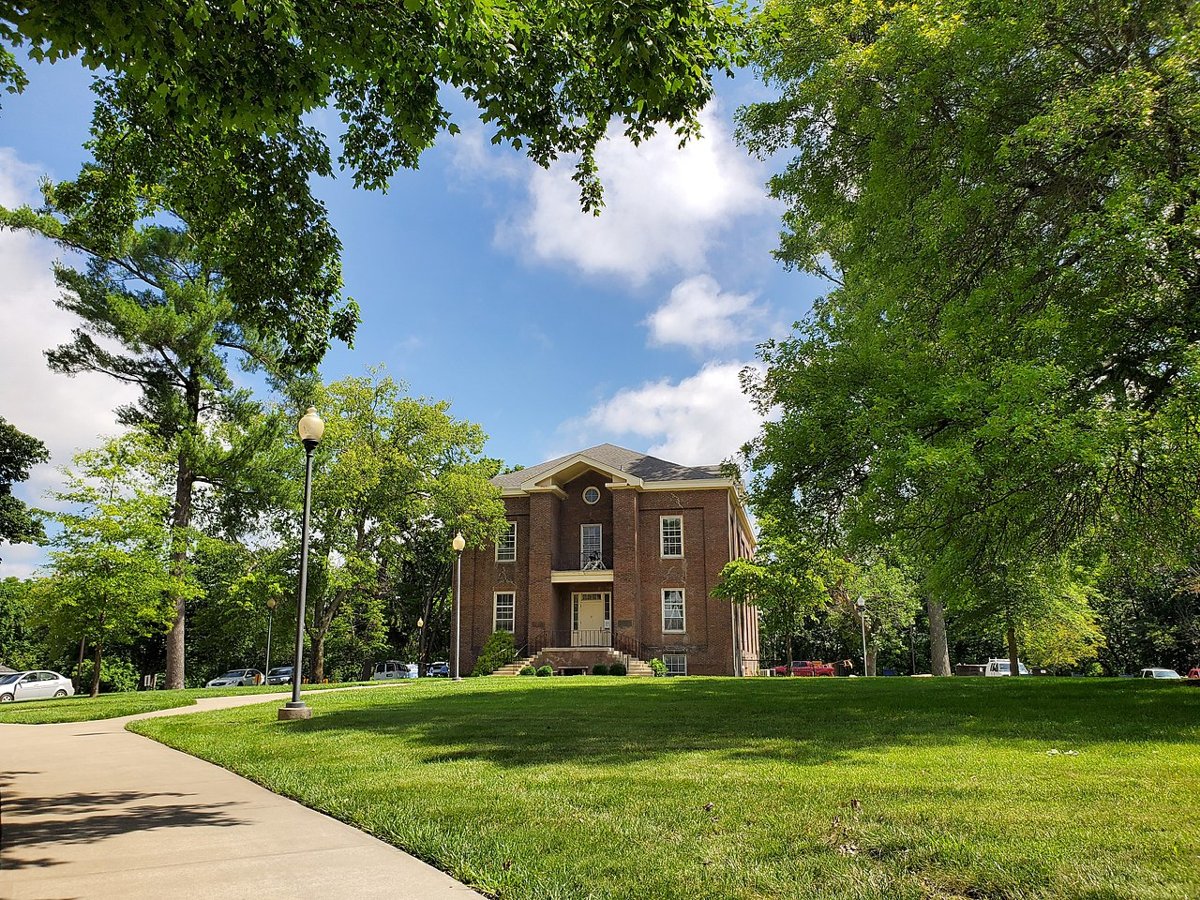 Historic Pinkerton Hall in Summer