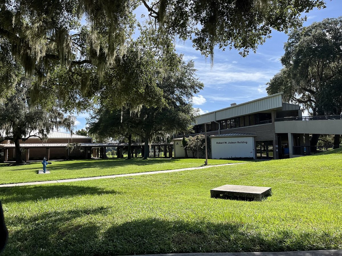 Pasco–Hernando State College - East Campus