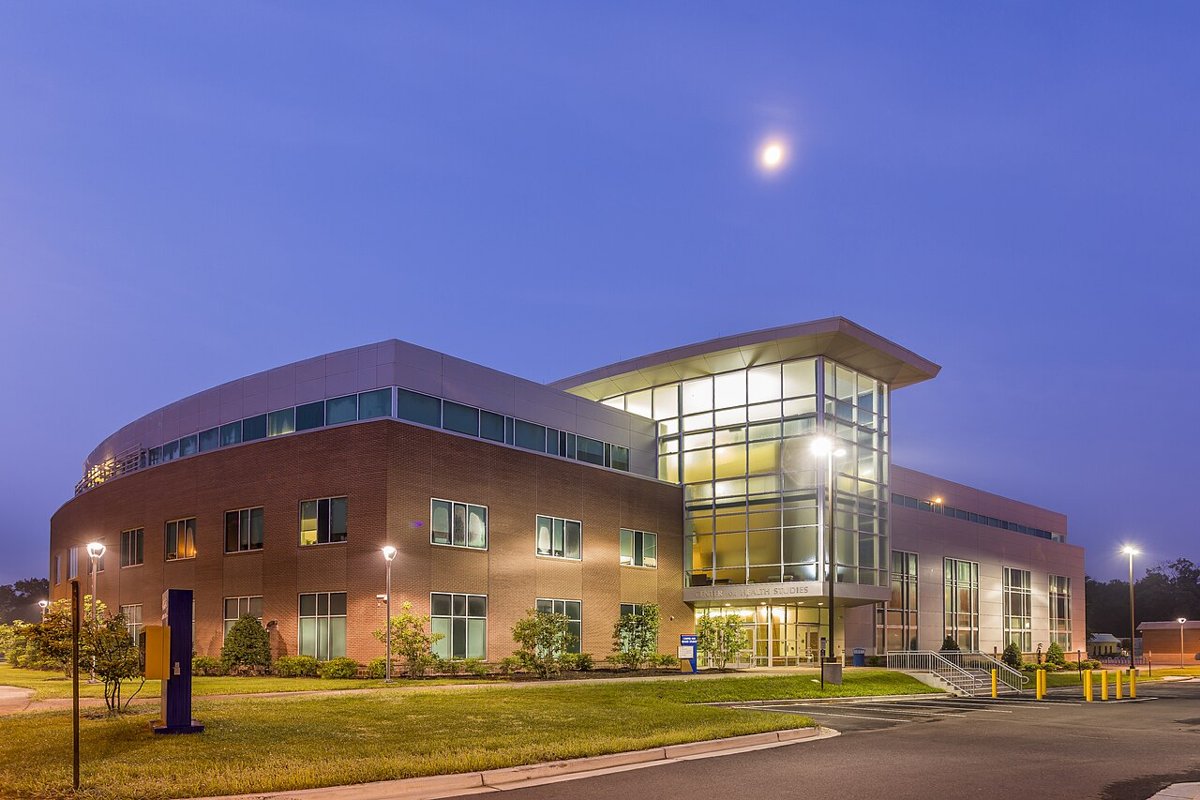 07-05-15 PGCC exteriors-9641