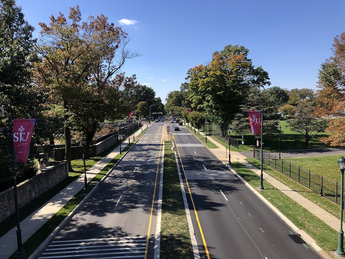 John Lehman, official photo as Secretary of the Navy