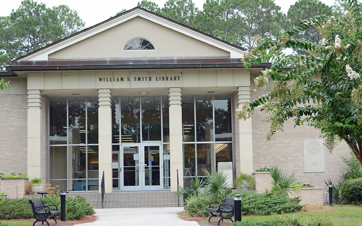 William Smith Library, South Georgia State College, Douglas, Georgia