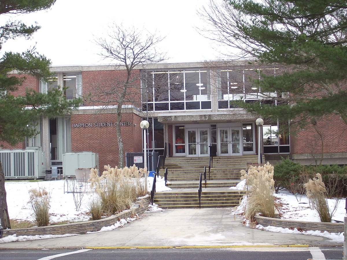 Suffolk-administration-building