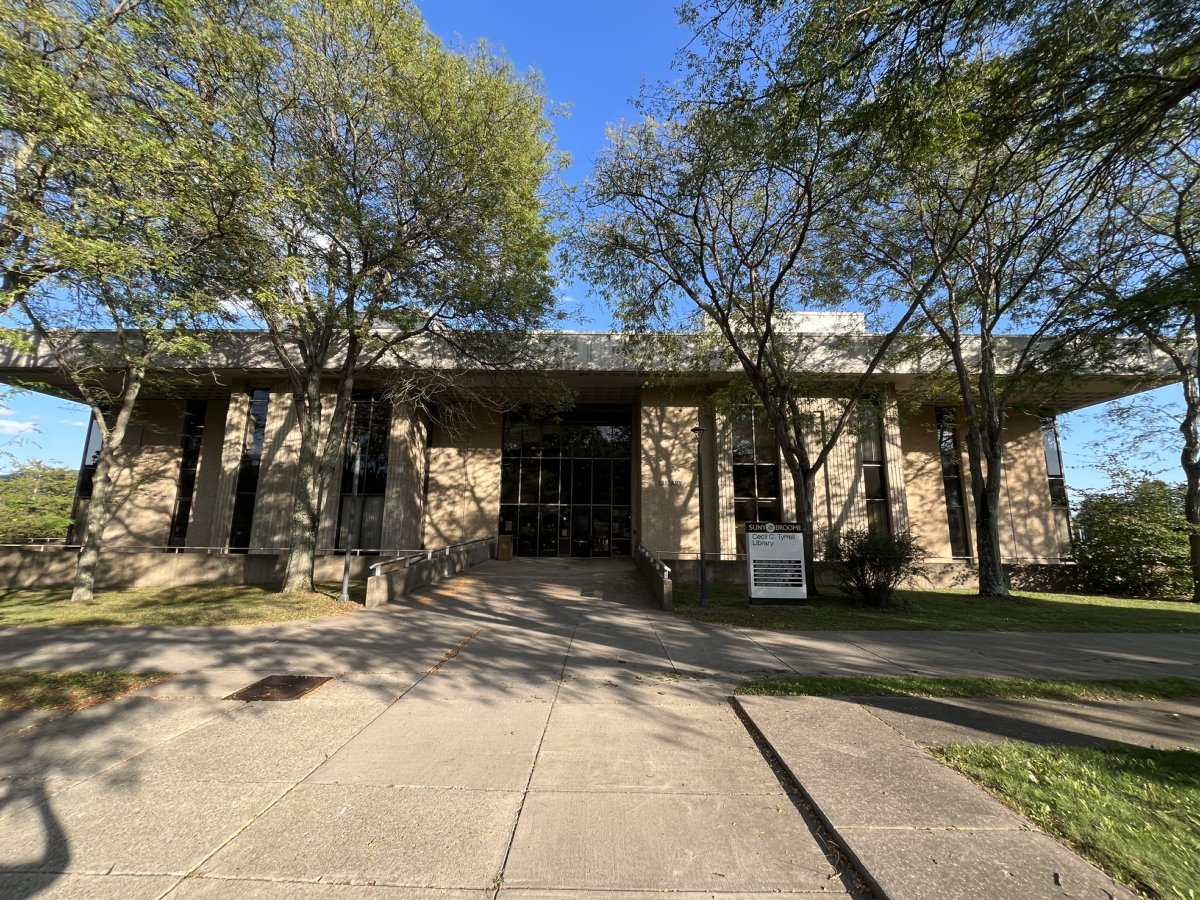 Broome Community College Library front