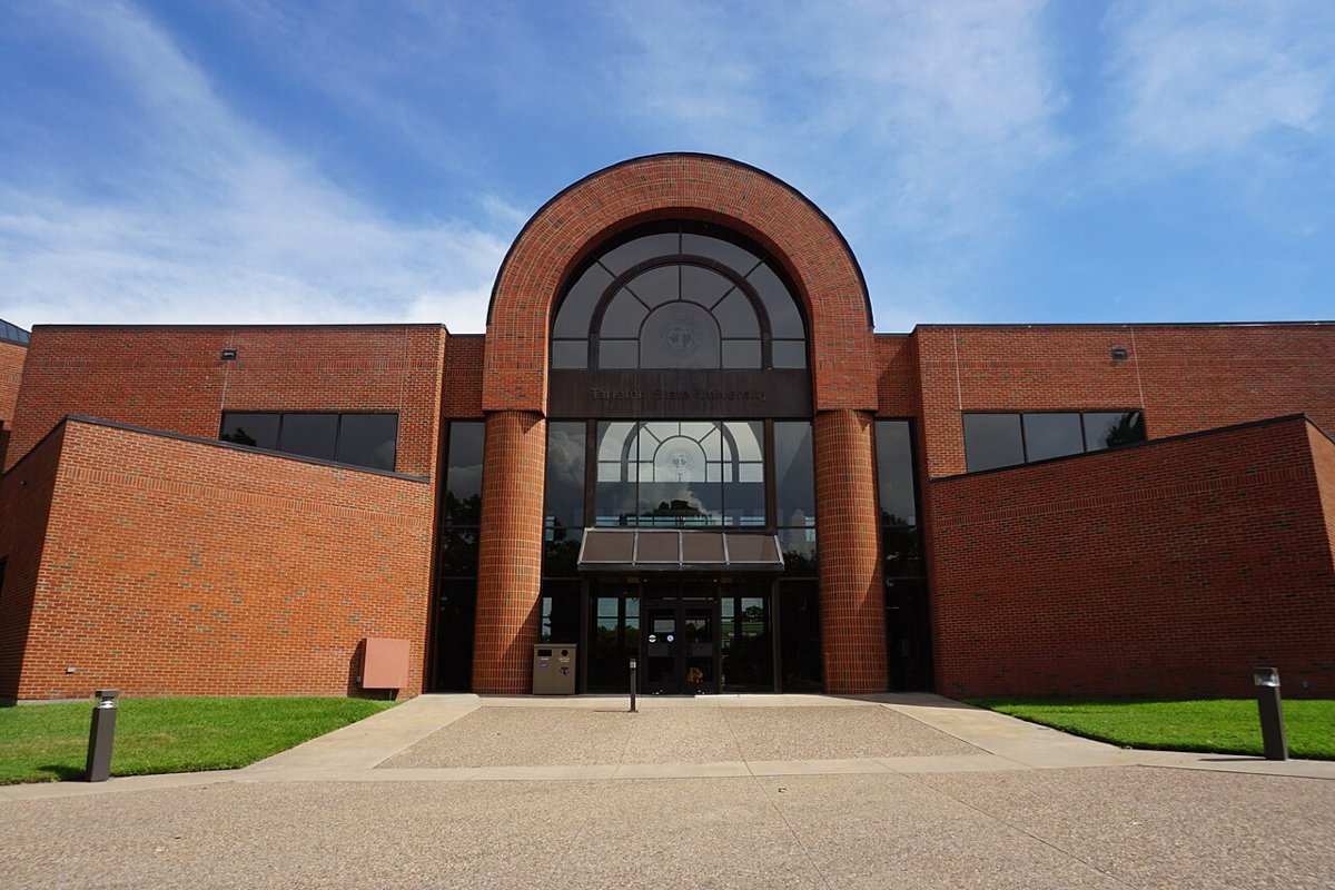 Tarleton State Graduation, Wisdom Gymnasium, December