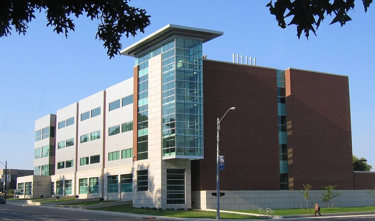UTHSC Cancer Research Building