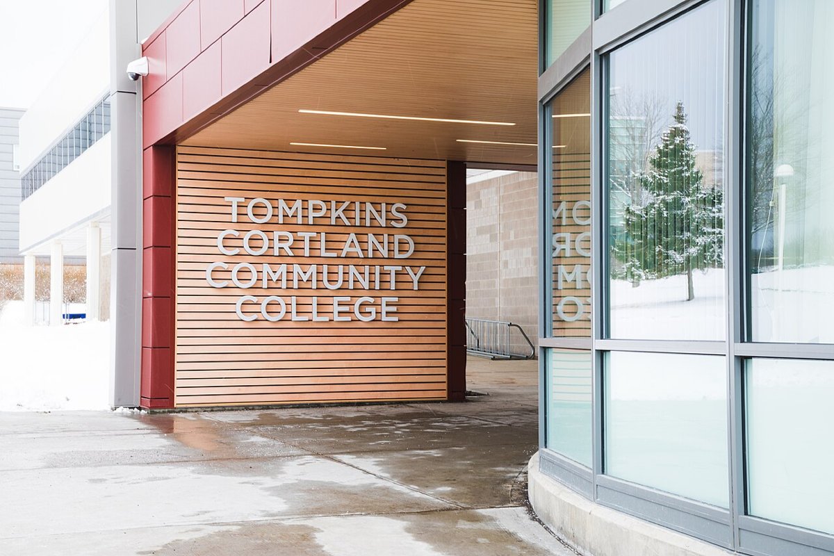 TompkinsCortlandCommunityCollegeAthleticBuilding