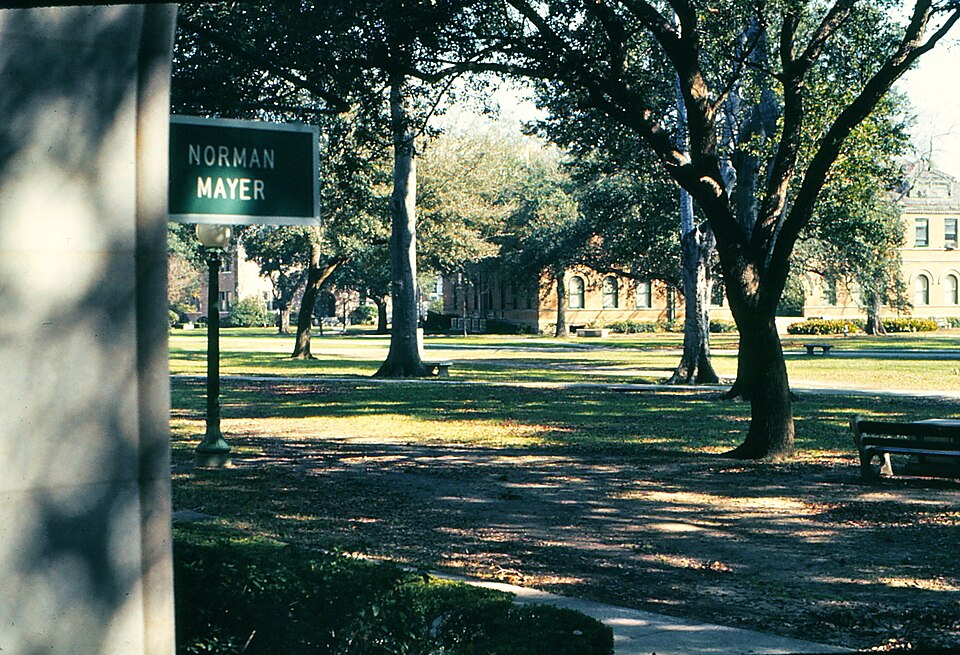 Sen William L Armstrong