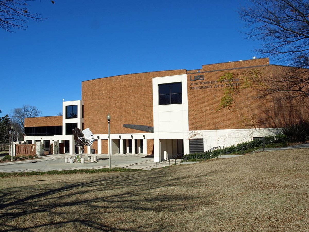 UAB School of Dentistry in March