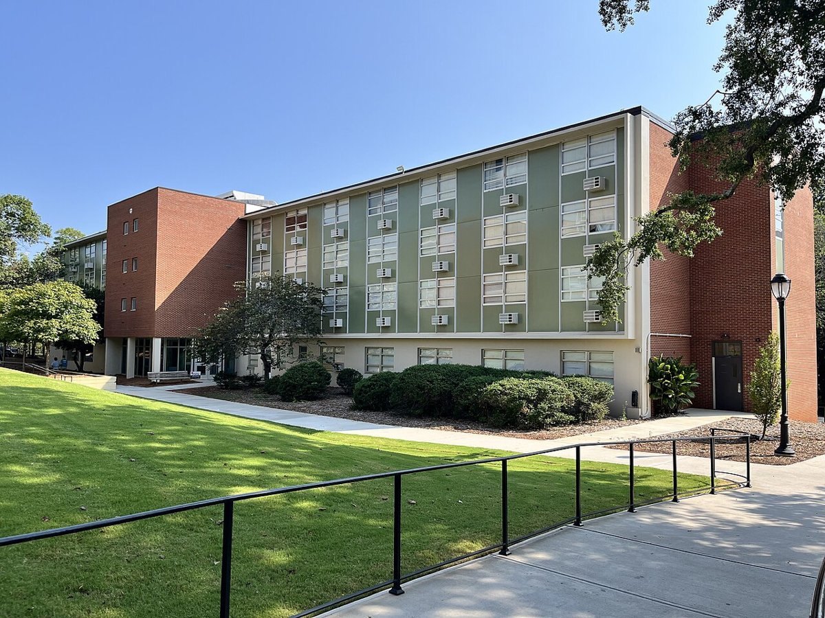 Mary Ethel Creswell graduation photo