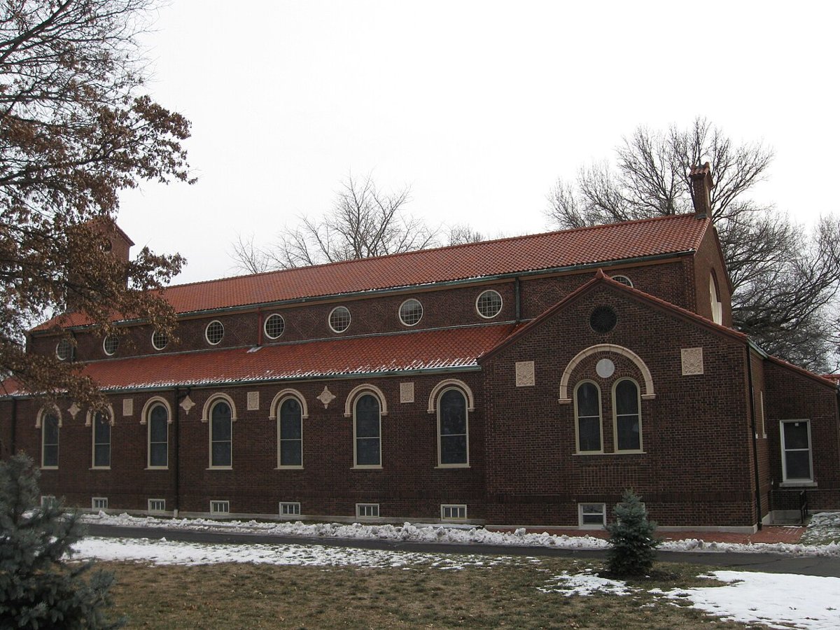 St. Mary's University