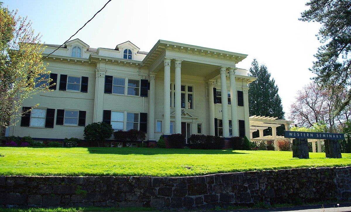 Western Seminary campus