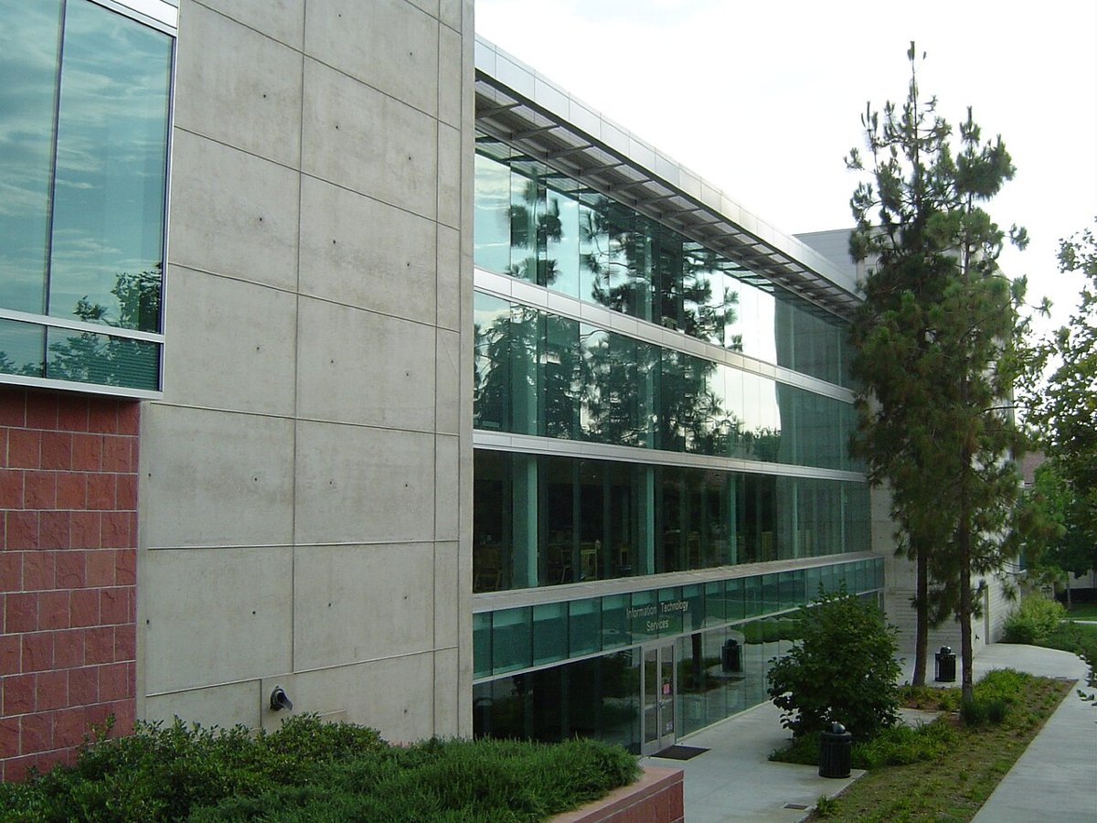 Whittier College Entrance in Whittier CA