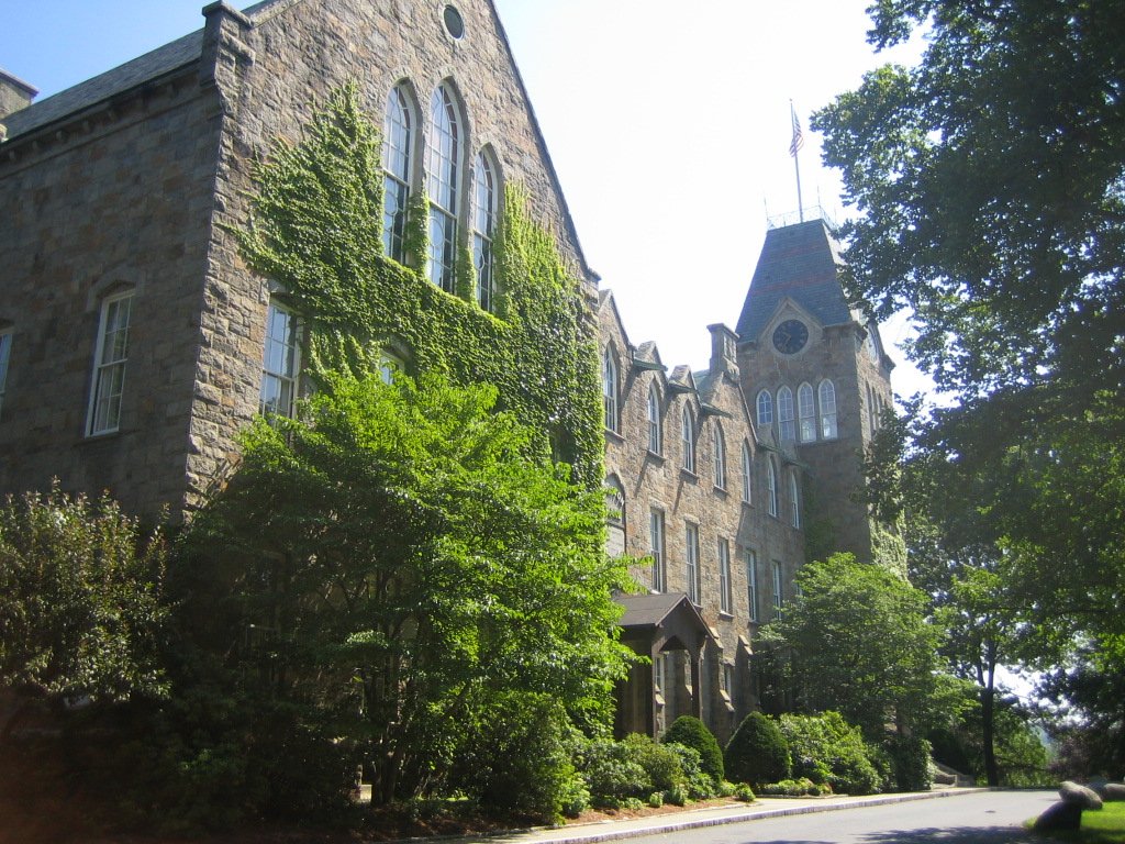 Sanford Riley Hall, Worcester Polytechnic Institute